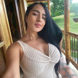 Model - ninajoness femdom