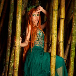 Model - BellaHarper fetish