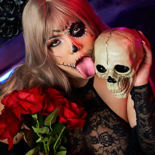 Model - MeryStone squirt