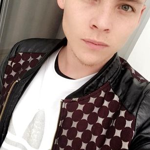 Model - ZacRayder Toys