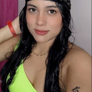 Model - Nicolle_Cherry fastresponse