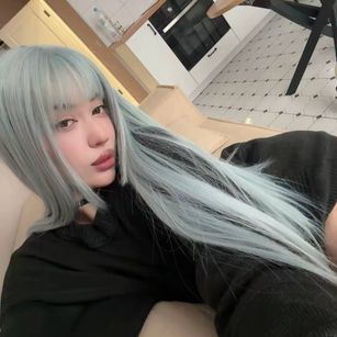 Model - polly bigass