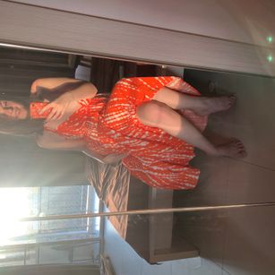 Model - Sabrina fluent