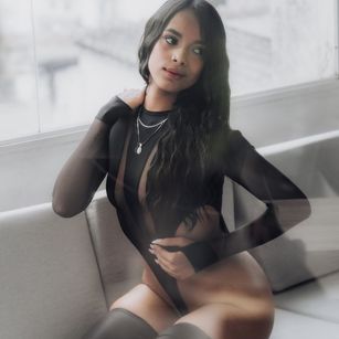 Model - Meghan Rosse fetiche