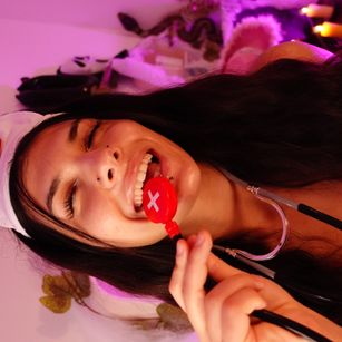 Model - LucyPurple joi