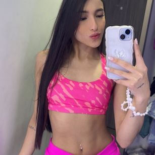 Model - Danny Cr dildo