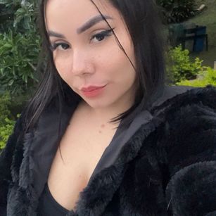 Model - Lilith Rosee bdsm