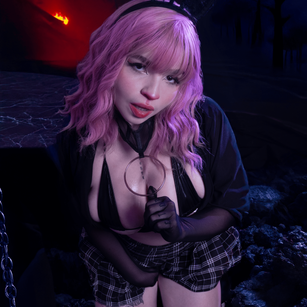 Model - Sabrina Walker blowjob