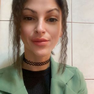 Model - anissawhitens viberomance