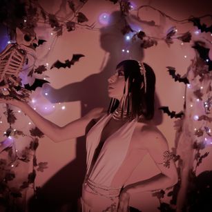 Model - Eleven Kina Cooper bigboobs