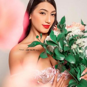 Model - sweet latina young