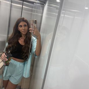 Model - AnneBelle humiliation