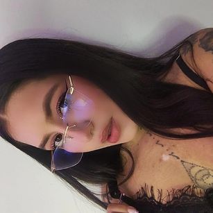 Model - JoyHills latina