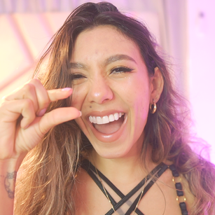 Model - Miss Martina cuckold