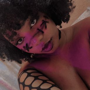 Model - Brenda Fernandez bigass