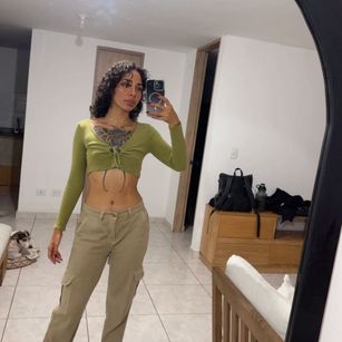 Model - SilvanaOwen BLOWJOB