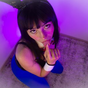 Model - bella star young