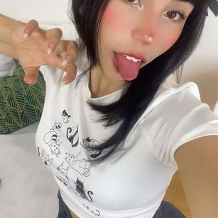 Model - bella star cute