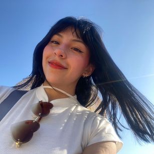 Model - bella star petite