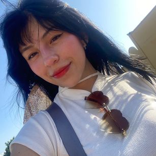 Model - bella star bigtits