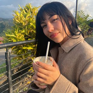 Model - bella star young