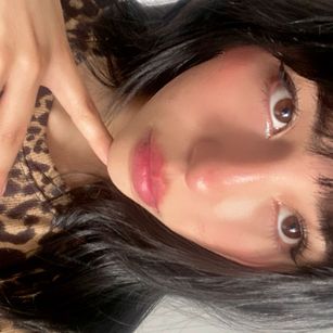 Model - bella star bigtits