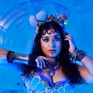 Model - Sophia Amethystt squirt