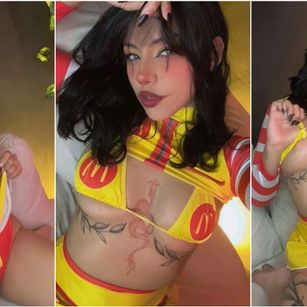 Model - Chloe Moon CBT