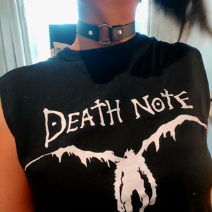 Model - Shaitan anal