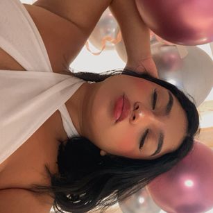 Model - CamilaMason lingerie