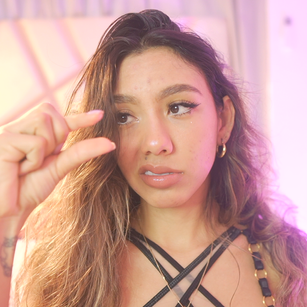 Model - Miss Martina fetish