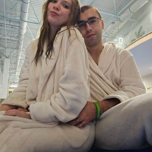 Model - CarrieXDean smoking