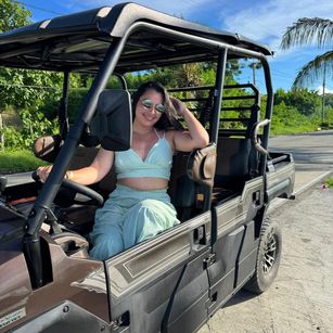 Model - Iris Moira curvy