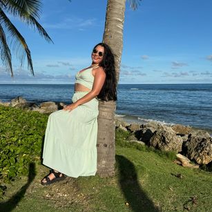 Model - Iris Moira curvy