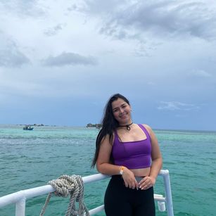 Model - Iris Moira latina