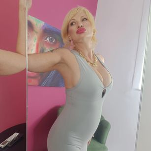 Model - Natasha Ivacenko sexy