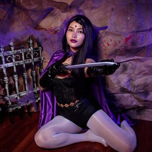 Model - Raven_Love cameltoe