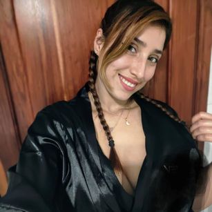 Model - Ckatterine_Ckatt dildo