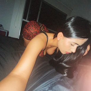 Model - ADARA GOMEZ latina