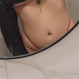 Model - Hannah twerk joven