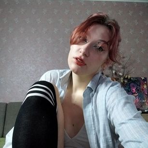 Model - Lily_Ember natural