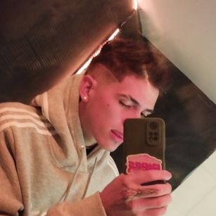 Model - JeanFarelo slave