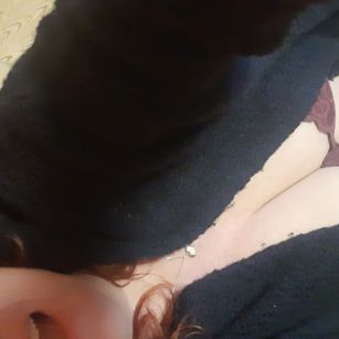 Model - Nikki Holland Chubby