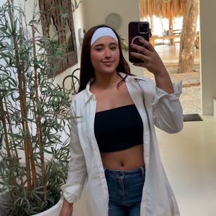 Model - nichloe cute