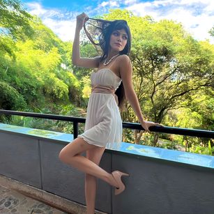 Model - Petite Masters dp