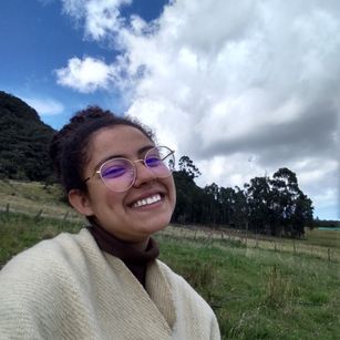 Model - NoaVega teen