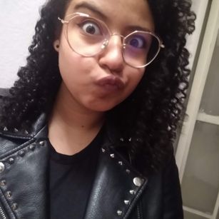 Model - NoaVega latina