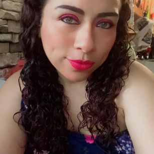 Model - DalilahMx greeneyes