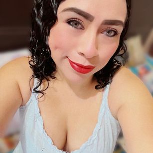 Model - DalilahMx FRIENDLY