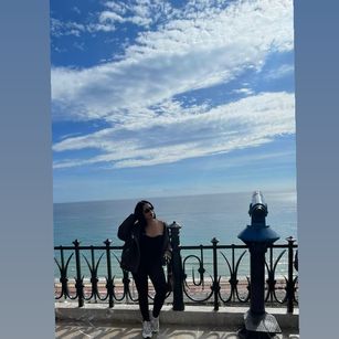 Model - AlishaFox anal